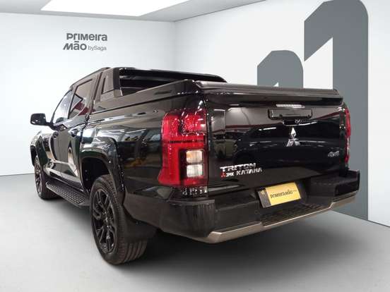 MITSUBISHI-TRITON-2026