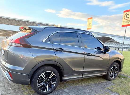 MITSUBISHI-ECLIPSE CROSS-2024