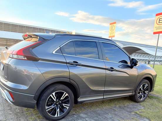 MITSUBISHI-ECLIPSE CROSS-1.5 MIVEC TURBO GASOLINA HPE CVT MITSUBISHI-ECLIPSE CROSS-2024