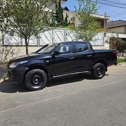 MITSUBISHI L200 TRITON 2.4 16V TURBO DIESEL SPORT GL CD 4P 4X4 MANUAL