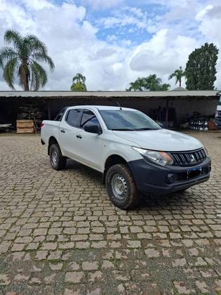 MITSUBISHI L200 TRITON 2.4 16V TURBO DIESEL SPORT GL CD 4P 4X4 MANUAL