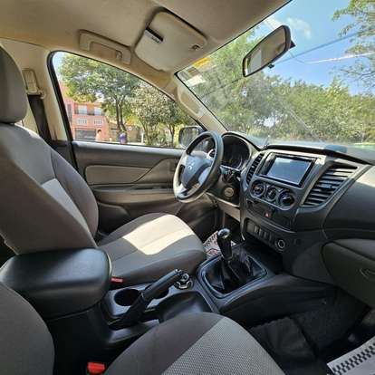 MITSUBISHI-L200 TRITON-2020