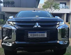 MITSUBISHI L200 TRITON 2.4 16V TURBO DIESEL SPORT HPE CD 4P 4X4 AUTOMÁTICO MITSUBISHI L200 TRITON 2.4 16V TURBO DIESEL SPORT HPE CD 4P 4X4 AUTOMÁTICO