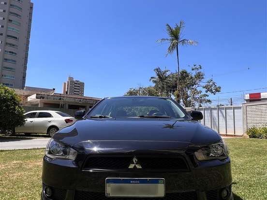 MITSUBISHI-LANCER-2.0 16V GASOLINA 4P AUTOMÁTICO MITSUBISHI-LANCER-2014