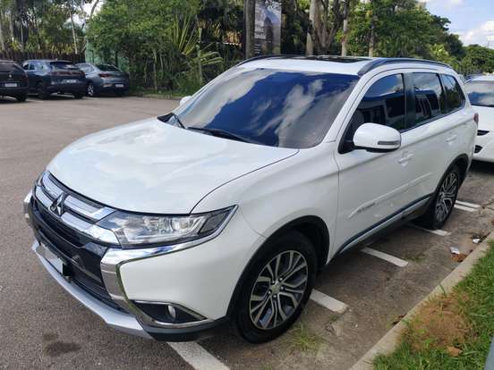 MITSUBISHI-OUTLANDER-2.0 16V GASOLINA 4P AUTOMÁTICO MITSUBISHI-OUTLANDER-2015