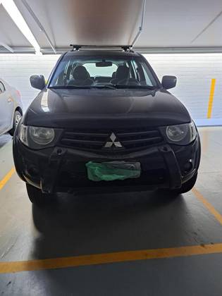 MITSUBISHI PAJERO 3.2 HD S 4X4 16V TURBO INTERCOOLER DIESEL 4P MANUAL