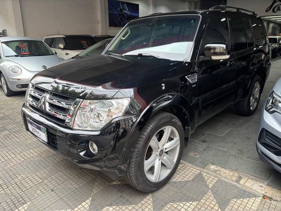 MITSUBISHI PAJERO FULL 3.8 HPE 4X4 V6 24V GASOLINA 4P AUTOMÁTICO
