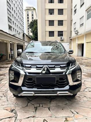 MITSUBISHI PAJERO SPORT 2.4 16V MIVEC TURBO DIESEL HPE-S AWD AUTOMÁTICO