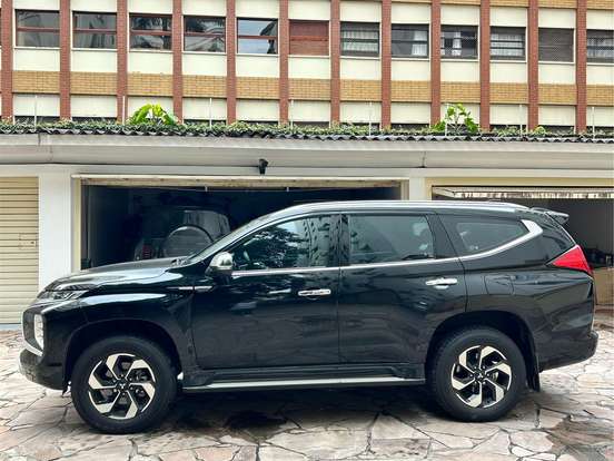MITSUBISHI-PAJERO SPORT-2.4 16V MIVEC TURBO DIESEL HPE-S AWD AUTOMÁTICO MITSUBISHI-PAJERO SPORT-2024