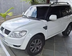 MITSUBISHI PAJERO TR4 2.0 4X2 16V 140CV FLEX 4P AUTOMÁTICO MITSUBISHI PAJERO TR4 2.0 4X2 16V 140CV FLEX 4P AUTOMÁTICO