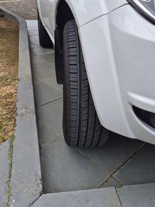 MITSUBISHI-PAJERO TR4-2.0 4X2 16V 140CV FLEX 4P AUTOMÁTICO MITSUBISHI-PAJERO TR4-2015