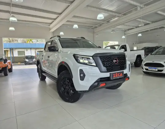 NISSAN FRONTIER 2.3 16V TURBO DIESEL PRO4X CD 4X4 AUTOMÁTICO