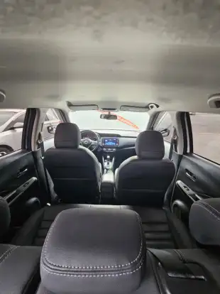 NISSAN-KICKS-2024