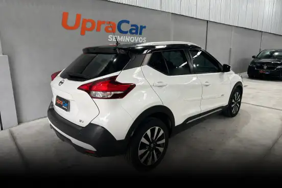 NISSAN-KICKS-2018