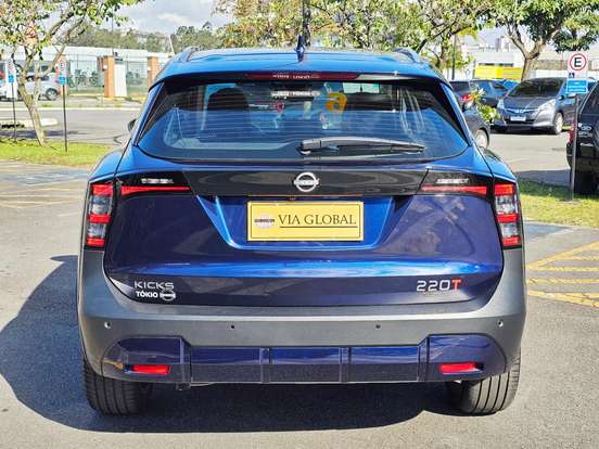 NISSAN-KICKS-2025