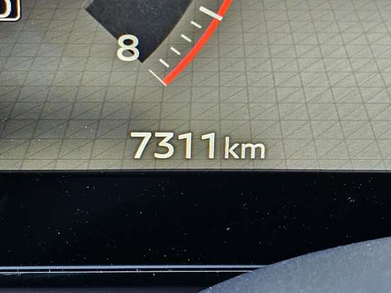 NISSAN-KICKS-2025
