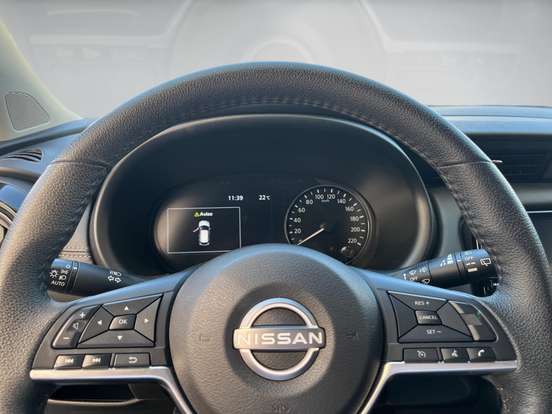 NISSAN-KICKS-2024