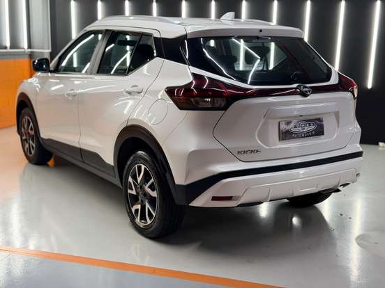 NISSAN-KICKS-1.6 16V FLEXSTART SENSE XTRONIC NISSAN-KICKS-2023