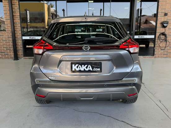 NISSAN-KICKS-2022