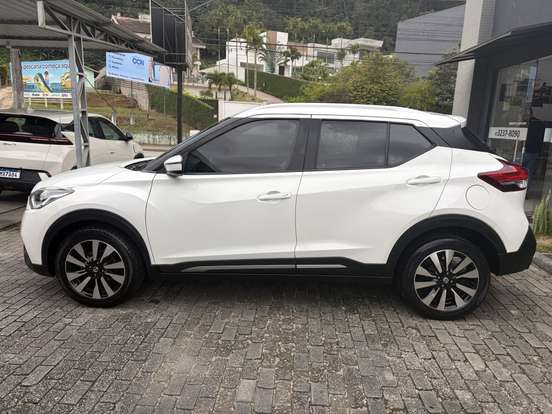 NISSAN-KICKS-1.6 16V FLEXSTART SV 4P XTRONIC NISSAN-KICKS-2016