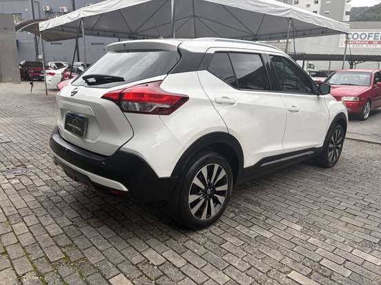 NISSAN-KICKS-2016
