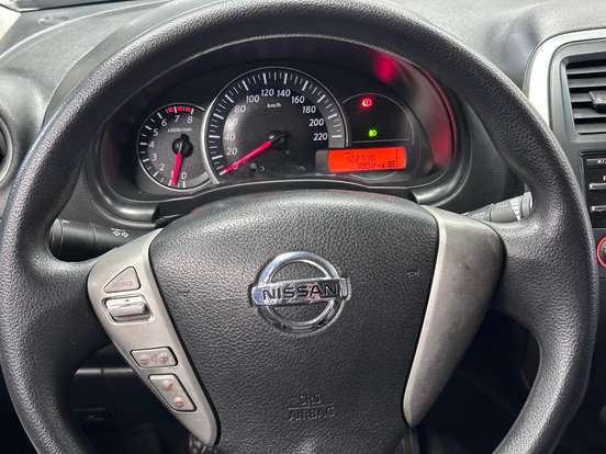 NISSAN-MARCH-2014