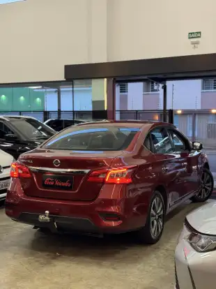 NISSAN-SENTRA-2.0 SV 16V FLEX 4P AUTOMÁTICO NISSAN-SENTRA-2017