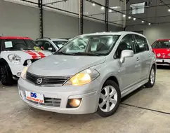 NISSAN TIIDA 1.8 SL 16V FLEX 4P AUTOMÁTICO NISSAN TIIDA 1.8 SL 16V FLEX 4P AUTOMÁTICO