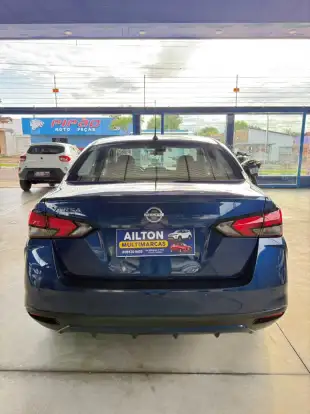NISSAN-VERSA-2023