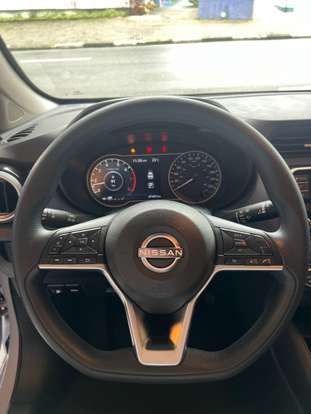 NISSAN-VERSA-2023