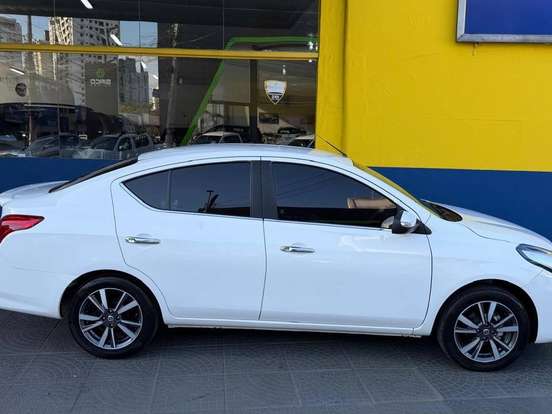 NISSAN-VERSA-1.6 16V FLEXSTART SL 4P XTRONIC NISSAN-VERSA-2019