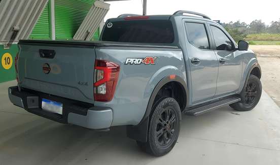 NISSAN-FRONTIER-2023