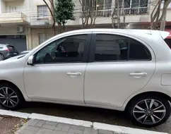 NISSAN MARCH 1.6 SL 16V FLEXSTART 4P XTRONIC NISSAN MARCH 1.6 SL 16V FLEXSTART 4P XTRONIC