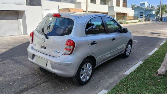 NISSAN-MARCH-2012
