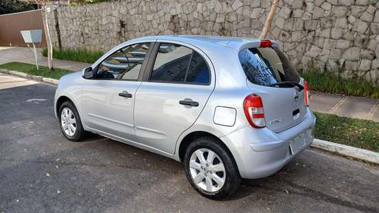 NISSAN-MARCH-2012