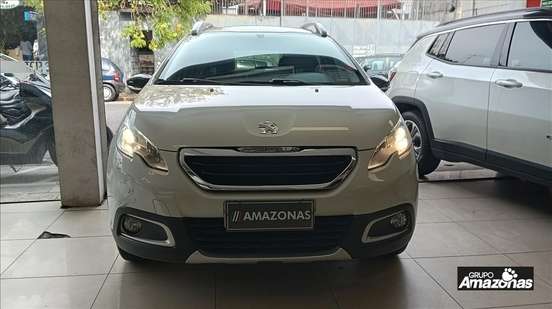 PEUGEOT-2008-2017