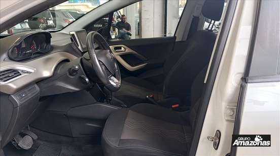 PEUGEOT-2008-2017