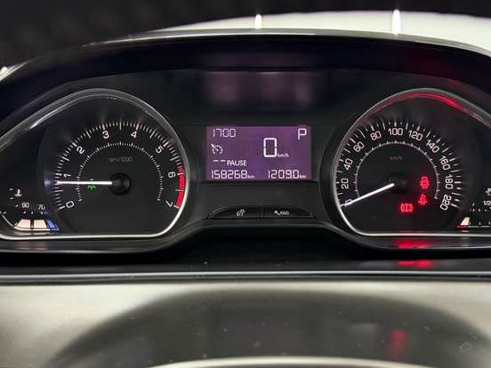 PEUGEOT-2008-1.6 16V FLEX GRIFFE 4P AUTOMÁTICO PEUGEOT-2008-2016