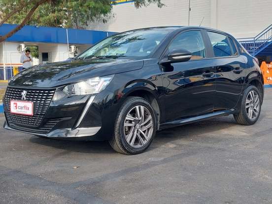PEUGEOT-208-2021