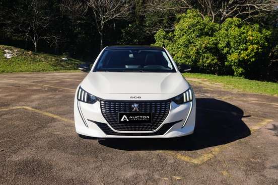 PEUGEOT-208-2020