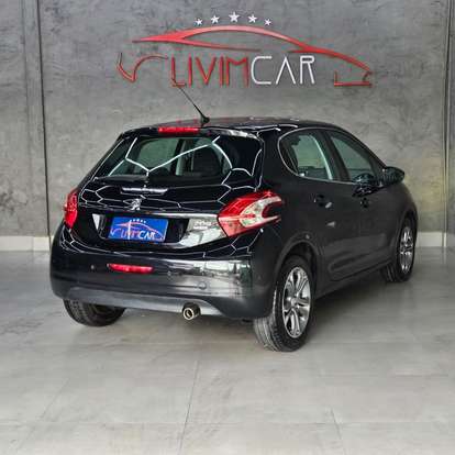 PEUGEOT-208-2015