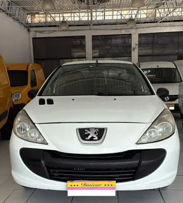 PEUGEOT HOGGAR 1.4 X-LINE FLEX 2P MANUAL