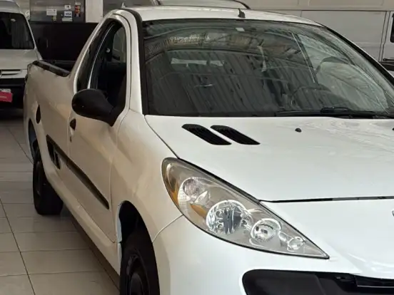 PEUGEOT-HOGGAR-1.4 X-LINE FLEX 2P MANUAL PEUGEOT-HOGGAR-2011