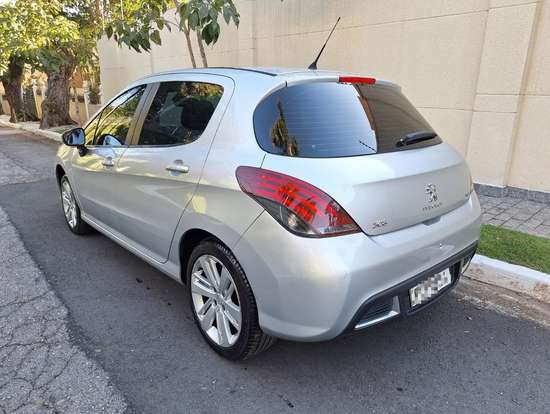 PEUGEOT-308-2017