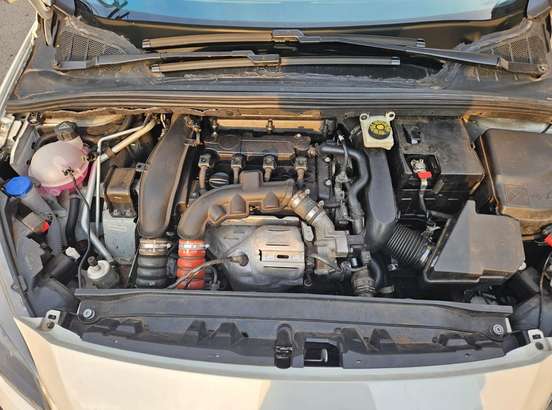 PEUGEOT-408-1.6 BUSINESS 16V TURBO FLEX 4P AUTOMÁTICO PEUGEOT-408-2017