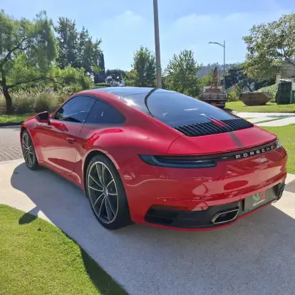 PORSCHE-911-2022