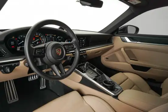 PORSCHE-911-2024