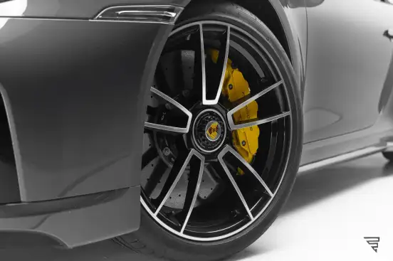 PORSCHE-911-2024