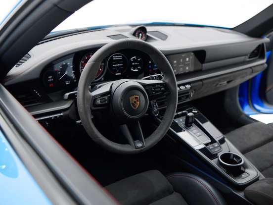 PORSCHE-911-2022