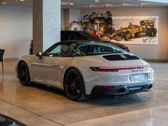 PORSCHE-911-3.0 24V H6 GASOLINA TARGA 4 GTS PDK PORSCHE-911-2022